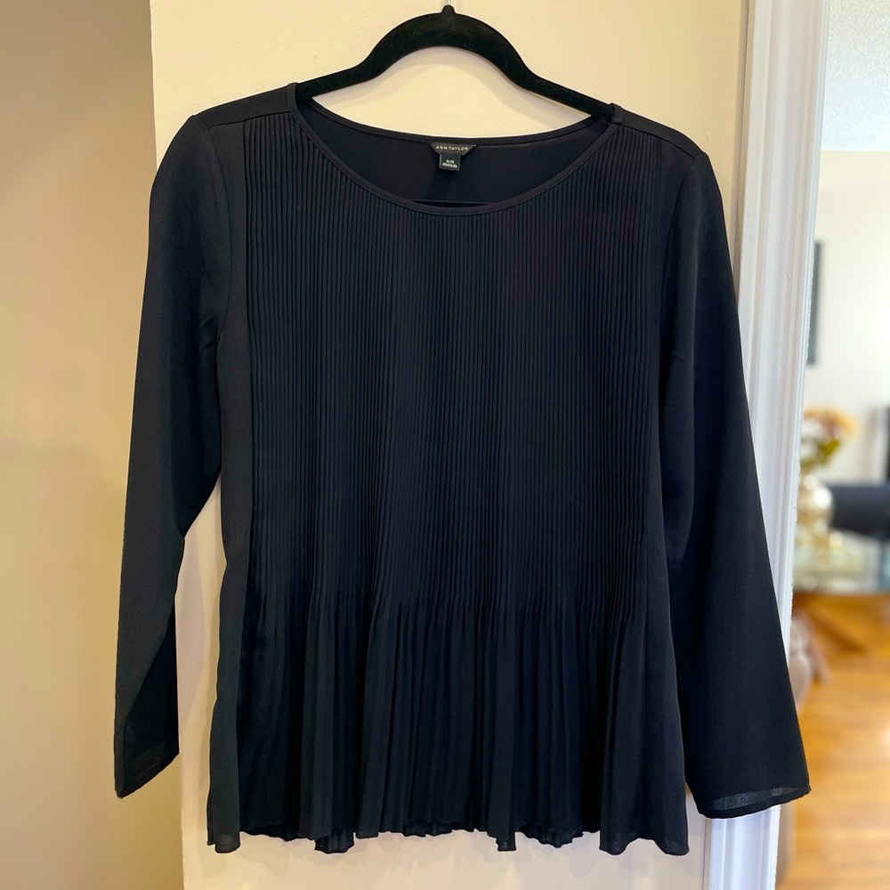Ann Taylor - Black blouse with pleats